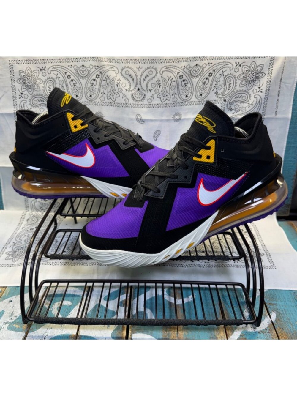 Nike LeBron James XVIII 18 Low Lakers Purple Gold ACG Terra CV7562-003 sz 10.5